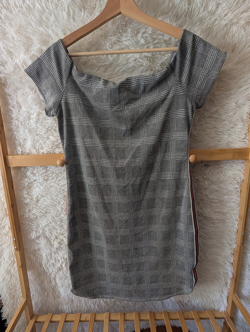Classic Ladies Gray Plaid Off-Shoulder Dress